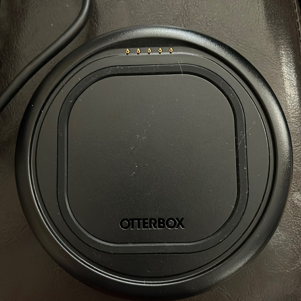Otterbox Spot wireless charger